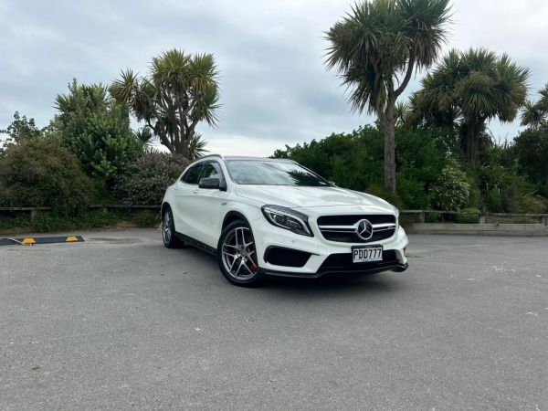 2015 Mercedes-Benz GLA 45 AMG image