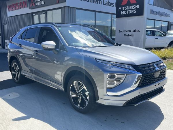 2026 Mitsubishi Eclipse Cross PHEV VRX 4WD image