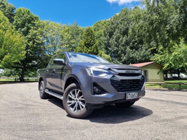 2024 Isuzu D-Max Ls Double Cab 2Wd F/ image