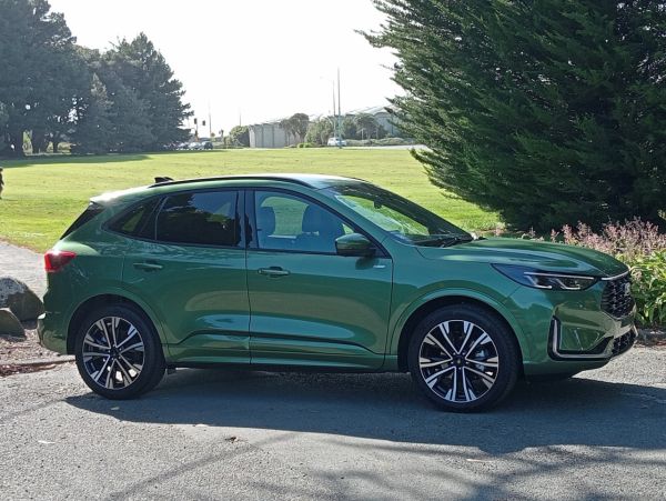 2026 Ford Escape ST-Line X 2.5L FHEV AWD image