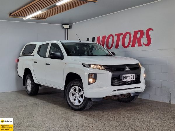 2019 Mitsubishi Triton Ute DC GLX (NZ New) image