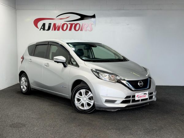 2020 Nissan Note Hatchback E-POWER image