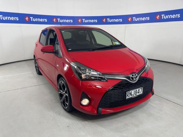 2017 Toyota Yaris Hatchback ZR image