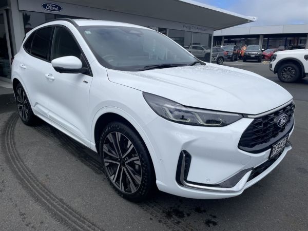 2025 Ford Escape ST-LINE X AWD FHEV image