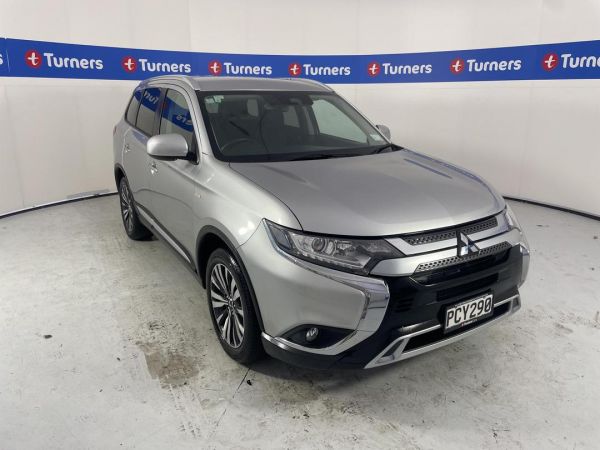 2022 Mitsubishi Outlander SUV LS image