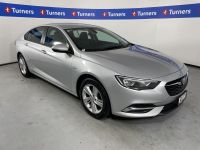 Image for 2018 Holden Commodore Sedan LT