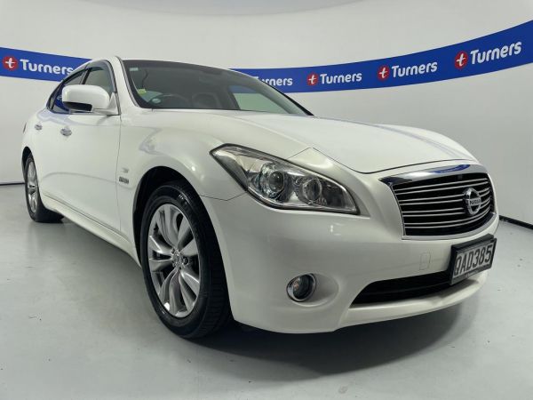 2011 Nissan Fuga Sedan image