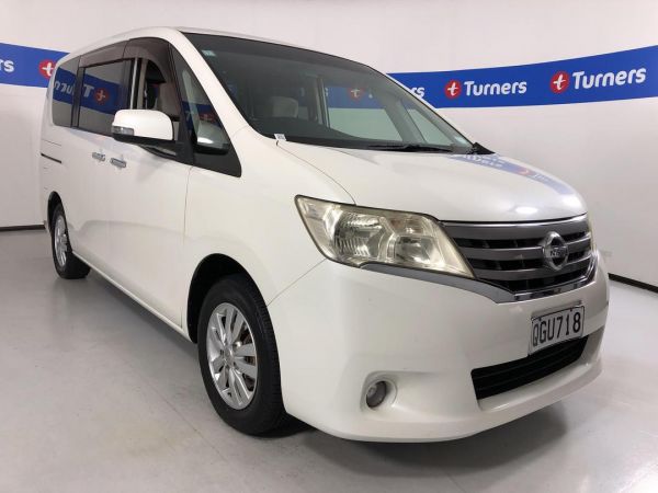 2011 Nissan Serena Wagon image