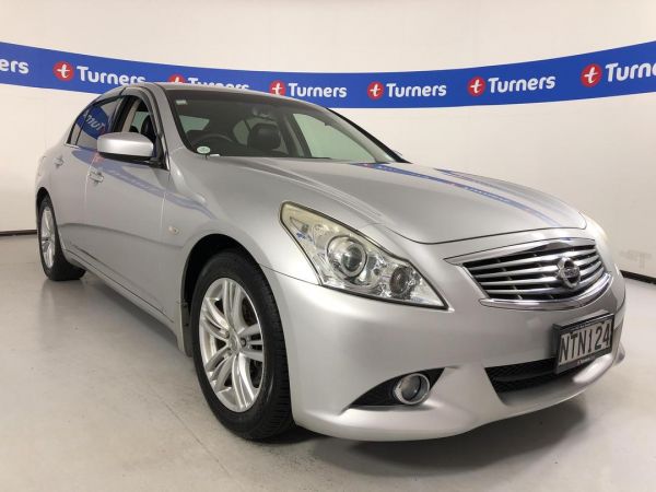 2010 Nissan Skyline Sedan 250GT image