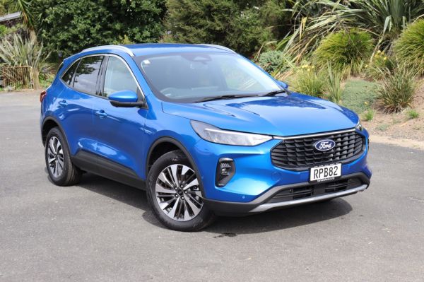 2026 Ford Escape Titanium 2.5Ph image