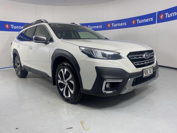 2022 Subaru Outback SUV Touring image