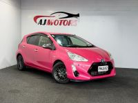 Image for 2015 Toyota Aqua Hatchback G