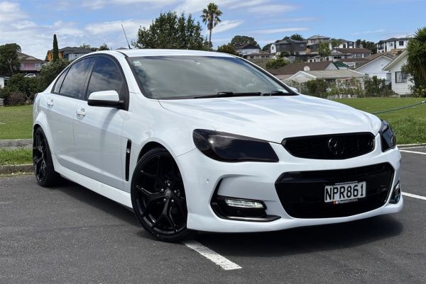 2017 Holden Commodore Sedan SV6 VF2 ,LOWERED ON 20" MAGS image