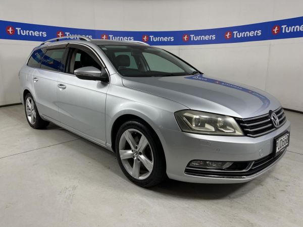 2012 Volkswagen Passat Wagon image
