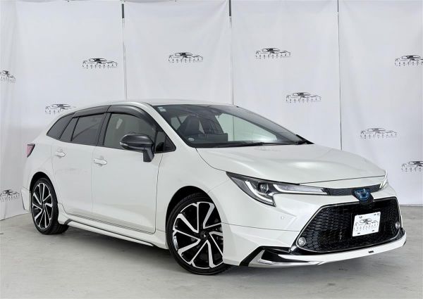 2020 Toyota Corolla Touring Hybrid WXB,,Bsm,Seat heater image