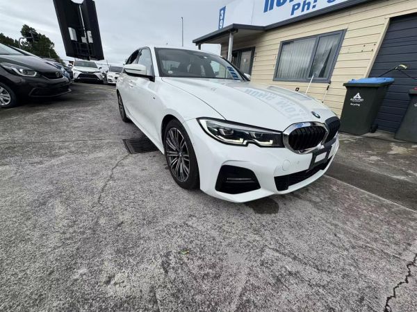2019 BMW 320I Sedan 320i M Sport, New Shape, Full Leather, Wireless CARPLAY image