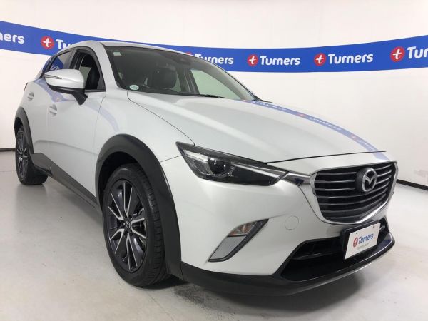 2017 Mazda CX-3 Hatchback image