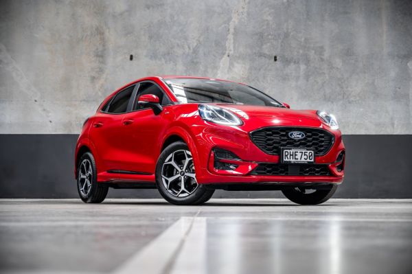 2025 Ford Puma St-Line 1.0 Petrol Mild Hybrid image