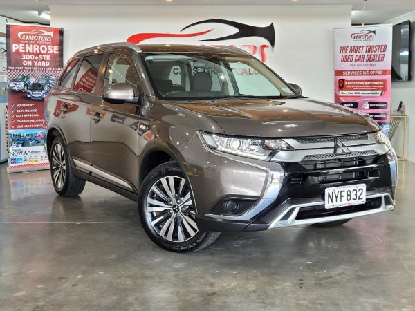 2021 Mitsubishi Outlander LS / 7 SEATER / NZ NEW image