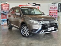 Image for 2021 Mitsubishi Outlander LS / 7 SEATER / NZ NEW