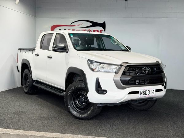 2020 Toyota Hilux Ute SR TD DC 2.8DT image