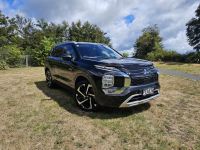 Image for 2022 Mitsubishi Outlander SUV Vrx Phev/4Wd/At
