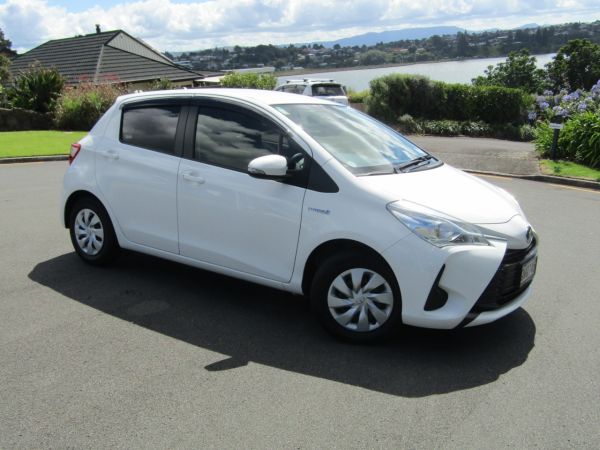 2019 Toyota Vitz 1.5 Hybrid image