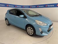 Image for 2015 Toyota Aqua Hatchback