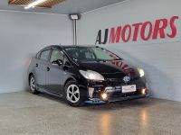 Image for 2012 Toyota Prius Hatchback S