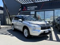 Image for 2023 Mitsubishi Outlander LS 2.5P 4WD CVT