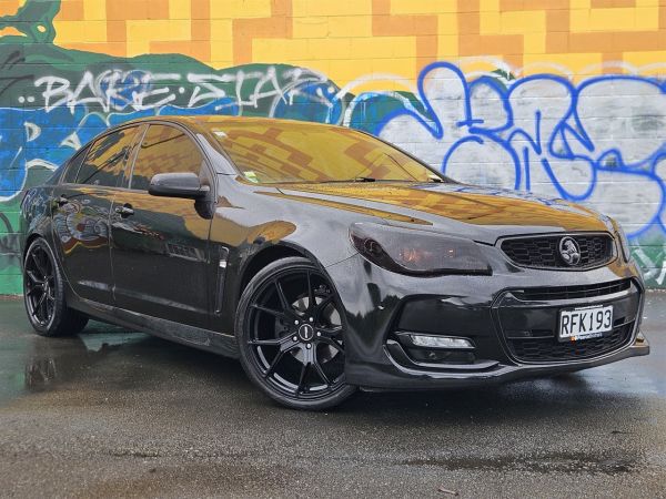 2016 Holden Commodore Sedan VF2 SV6 LOWERED ON 20" ALLOYS image