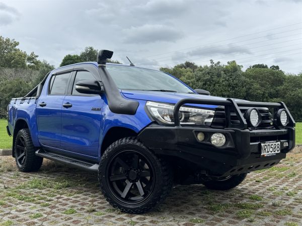 2016 Toyota Hilux Ute SR5, MANUAL, NZ NEW image