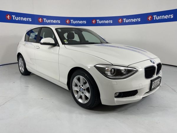 2013 BMW 116I Hatchback image