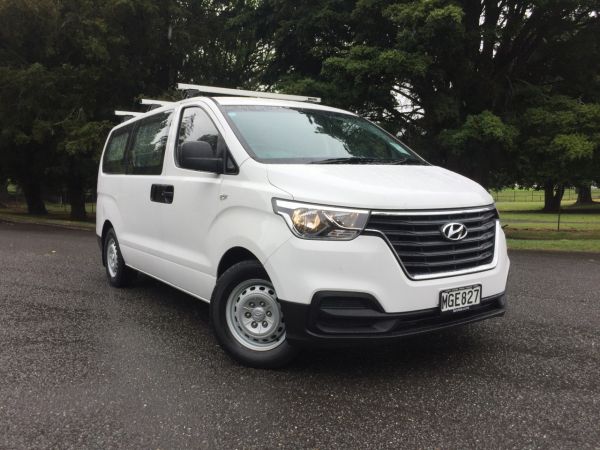 2019 Hyundai iLoad CRDI 2.5L AUTO image