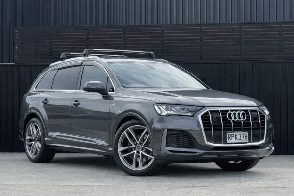 2020 Audi Q7 S-Line 55 TFSI 250KW Quattro image