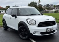 Image for 2011 Mini One Hatchback CROSSOVER BLACKOUT