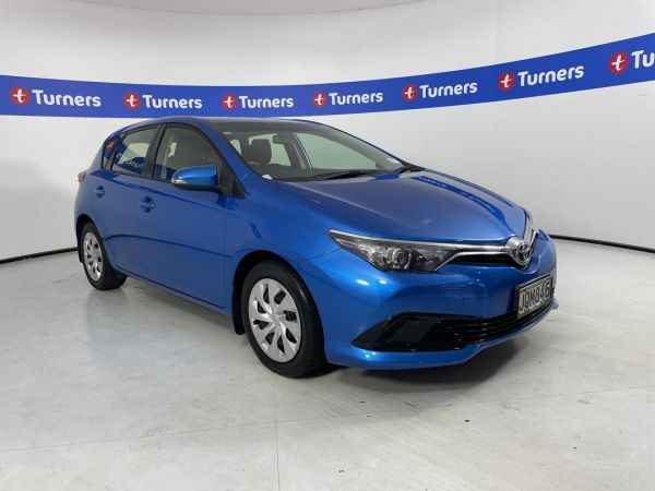 2016 Toyota Corolla Hatchback GX image