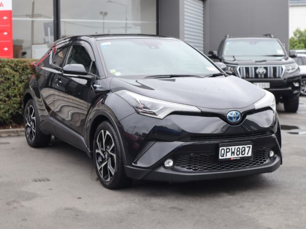 2019 Toyota C-HR HYBRID G, Push Start image