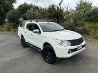 Image for 2017 Mitsubishi Triton Ute D/CAB CH-X 2.4D/4WD DIESEL AUTO LEATHER 4X4