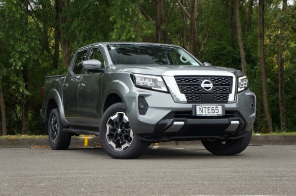 2021 Nissan Navara ST-X 2.3D 4x2 D/Cab Ute image
