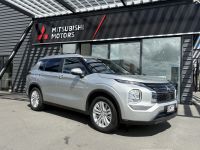 Image for 2023 Mitsubishi Outlander LS 2.5P 4WD CVT