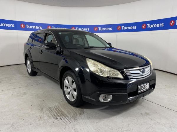 2010 Subaru Legacy Wagon image