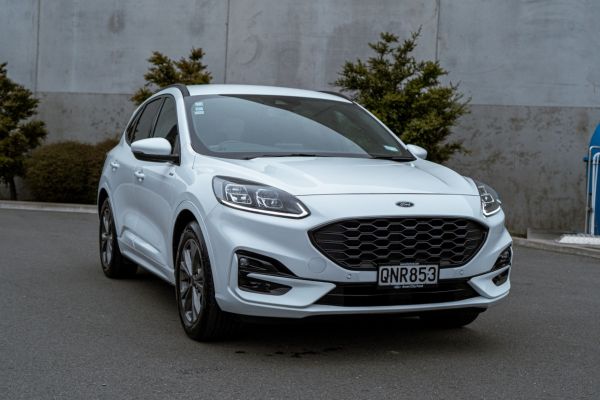 2024 Ford Escape ST-Line FHEV 2.5 litre image