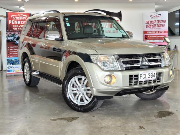 2013 Mitsubishi Pajero SUPER EXCEED 4WD image