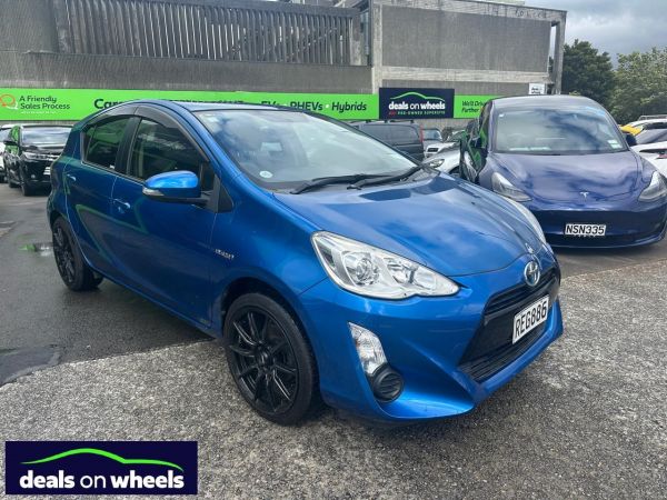 2015 Toyota Aqua Hatchback Good Ks * Push Start * image