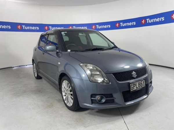2005 Suzuki Swift Hatchback image