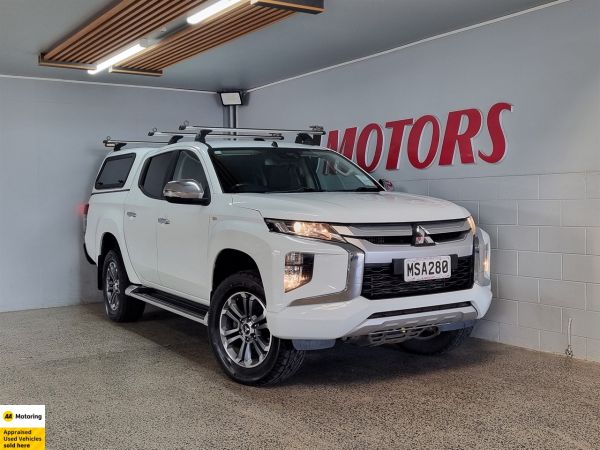 2020 Mitsubishi Triton Ute DC GLXR (NZ New) image