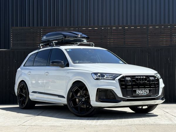 2022 Audi Q7 S-Line 55 TFSI 250kw Quattro image