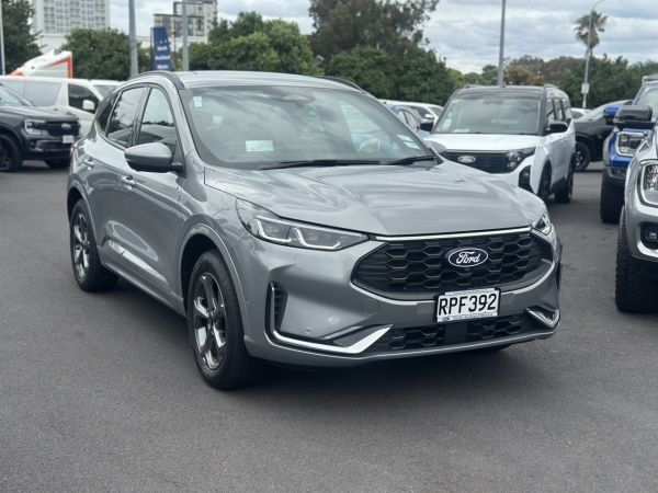 2025 Ford Escape St-Line X Phev Phev image