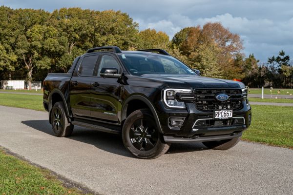 2025 Ford Ranger Stormtrak 2.3Ltr Ecoboost Hybrid 4X4 image